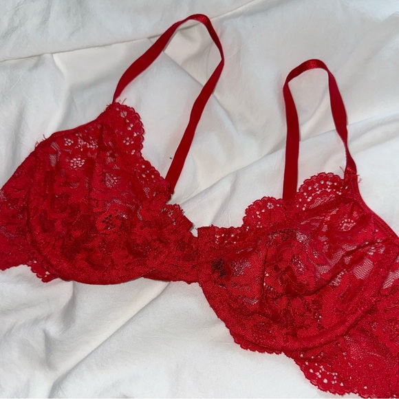 COPY - SOLD OUT Babyboo fashion red set including: jacket/blaxer, shorts, and b… - Picture 5 of 6